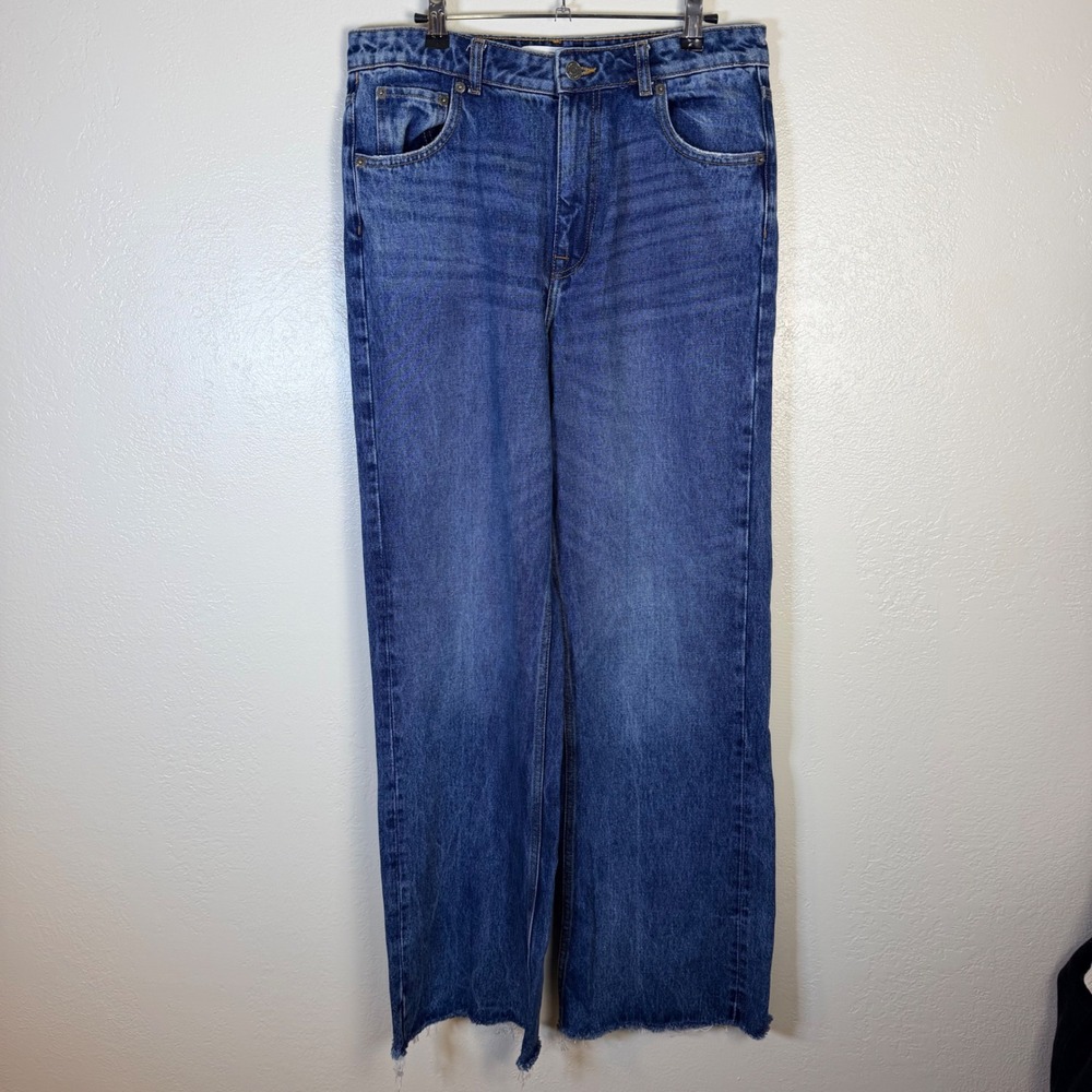 Zara Womens 8 High Waisted Wide Leg Jeans Medium Wash Raw Hem
